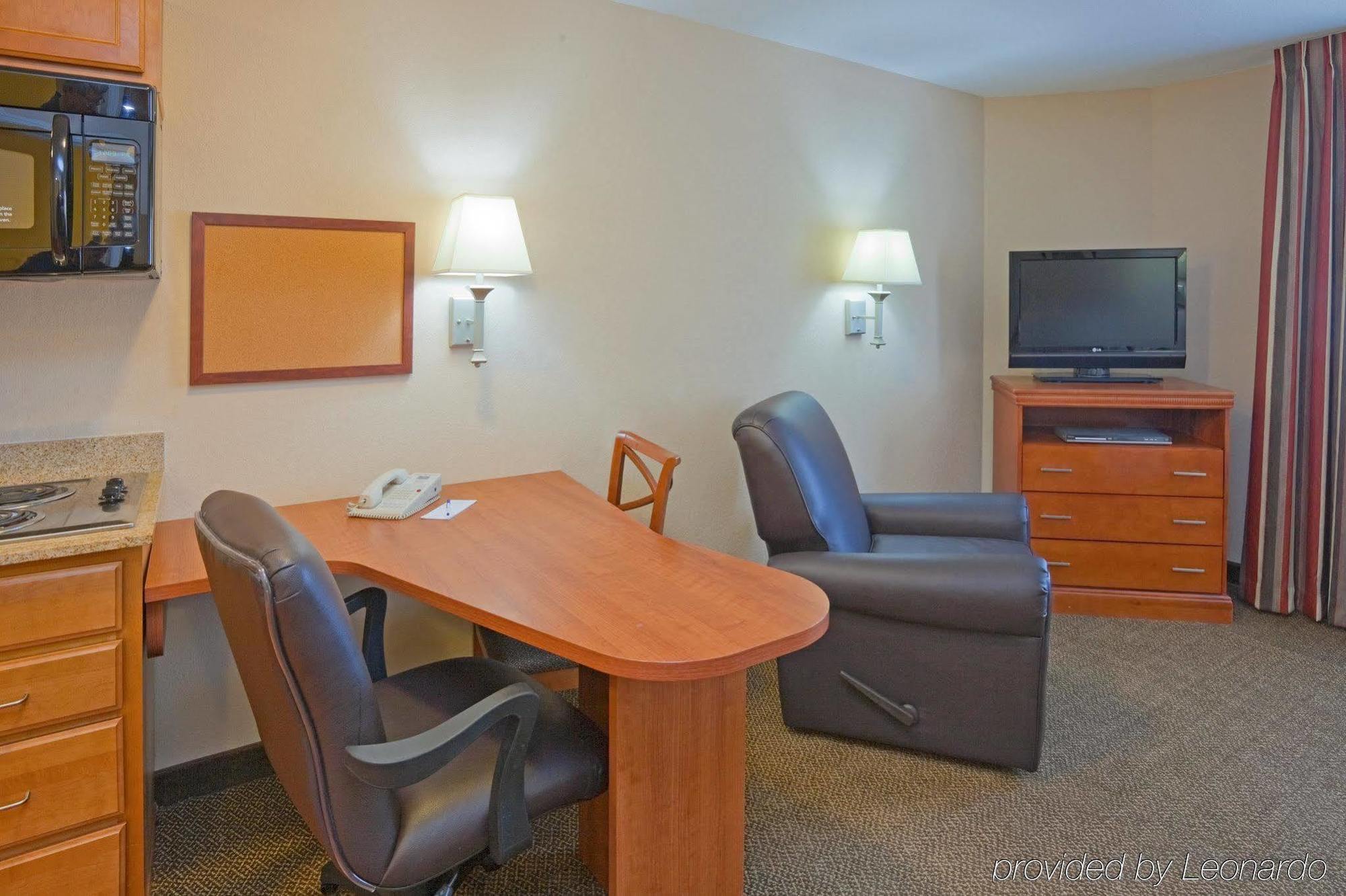 Candlewood Suites Alabaster By Ihg Экстерьер фото