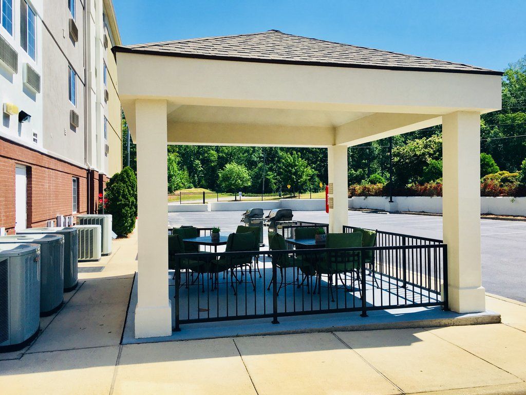 Candlewood Suites Alabaster By Ihg Экстерьер фото